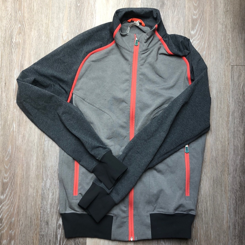 Lululemon jacket, new without tags